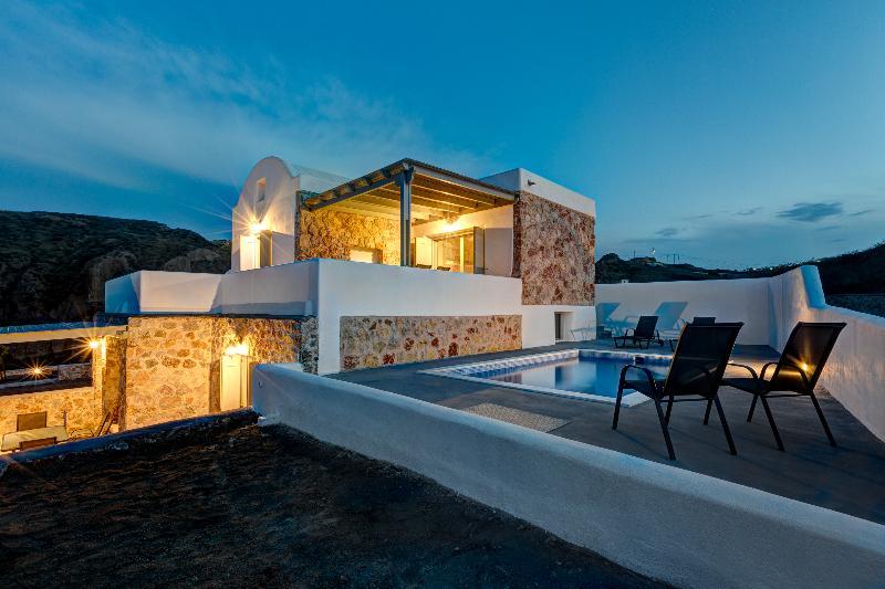 Desiterra Resort Suites & Villas Karterados  Zewnętrze zdjęcie