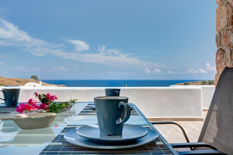 Desiterra Resort Suites & Villas Karterados  Zewnętrze zdjęcie