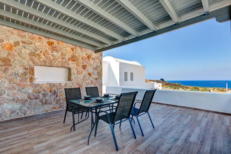 Desiterra Resort Suites & Villas Karterados  Zewnętrze zdjęcie