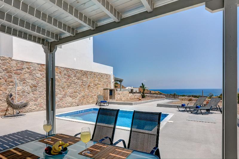 Desiterra Resort Suites & Villas Karterados  Zewnętrze zdjęcie