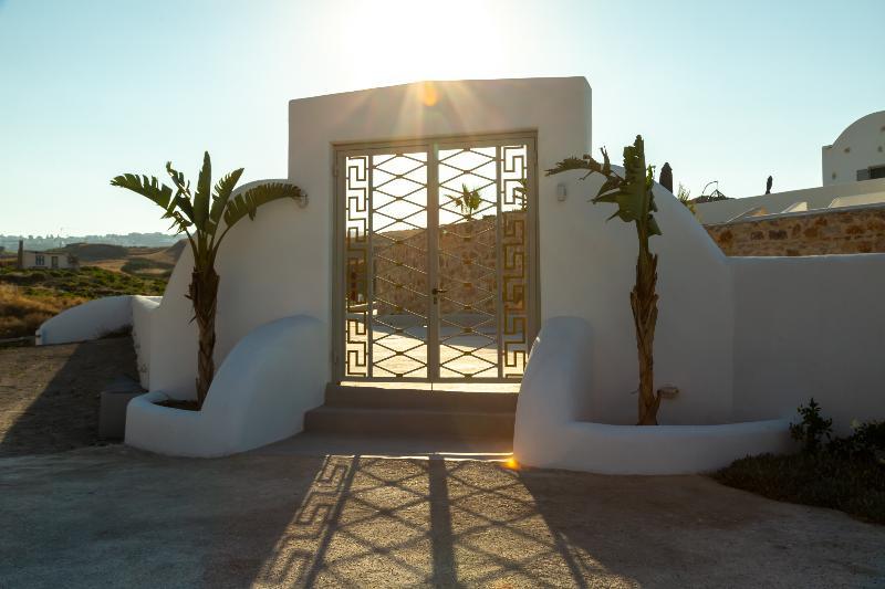 Desiterra Resort Suites & Villas Karterados  Zewnętrze zdjęcie